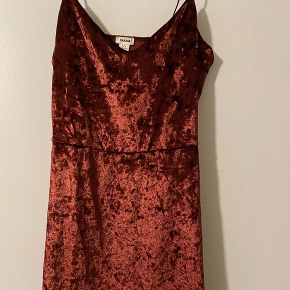 Garage Derss - Picture 4 of 5